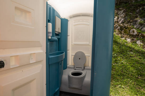 Best Local porta potty services  in Livingston, AL